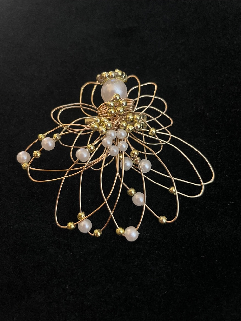 Elegant Gold and Pearl Floral Wire ANGEL Brooch - pin Women Jewelry